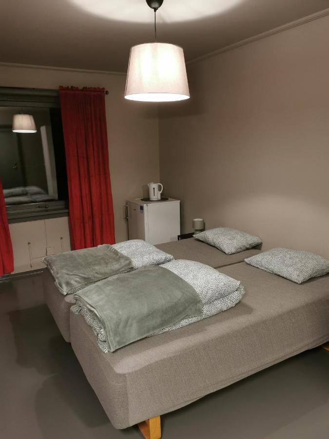 Lovisenlund Albergue Ovrebo Exterior foto